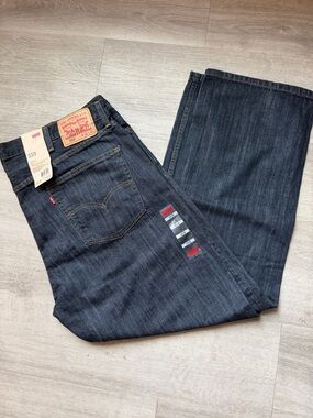NWT Levi's 559 Men’s Relaxed Straight Fit Jeans in Dark Blue